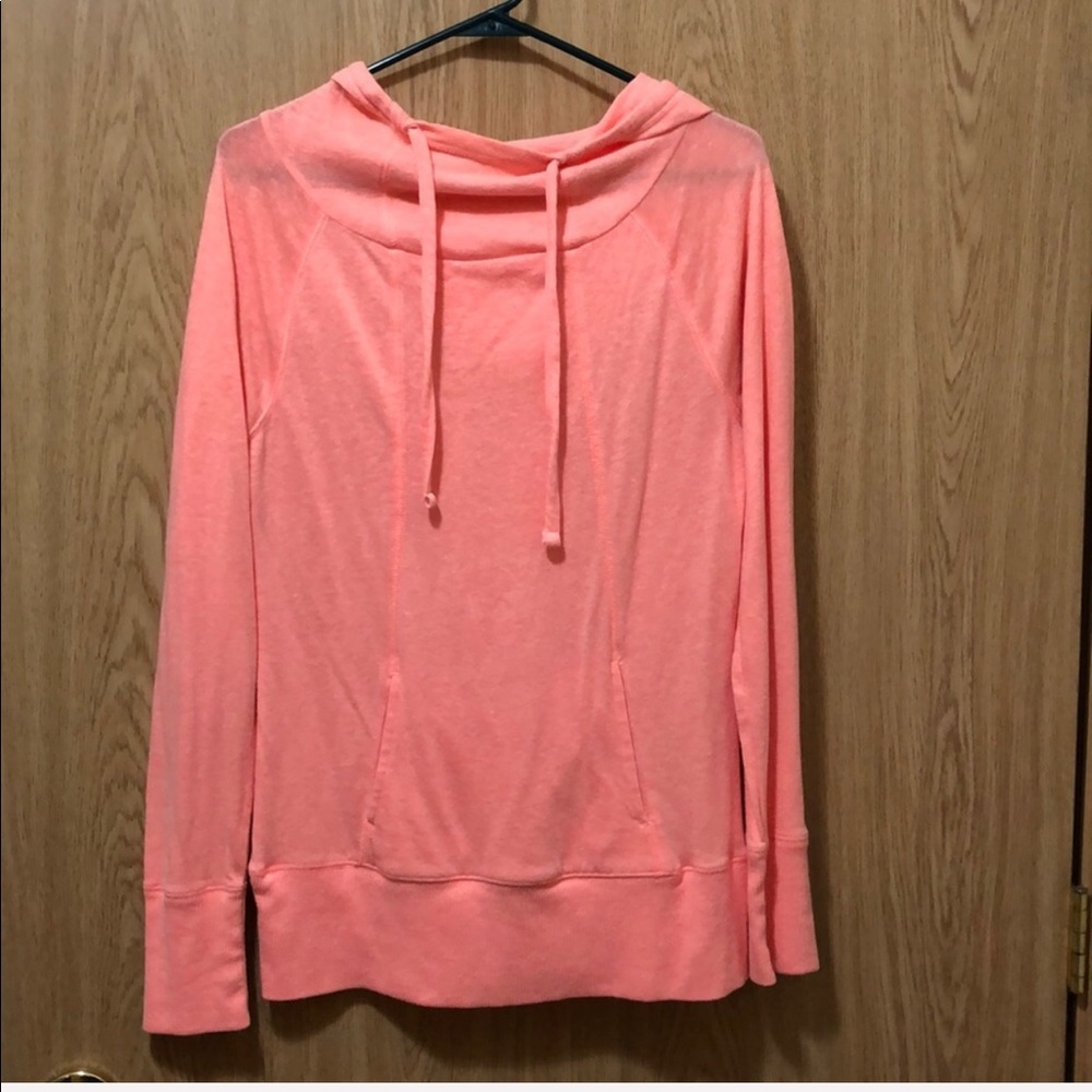 Version light weight hoodie